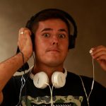audição jovens riscos